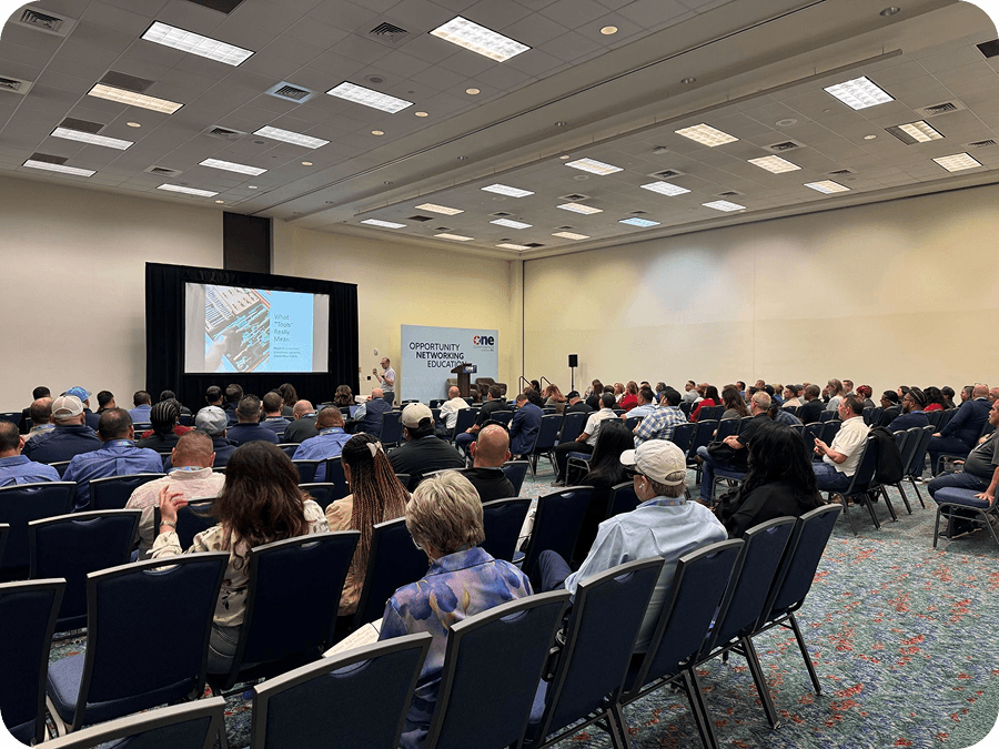 Mark Sharp CEO of the Maintenance Academy giving a training session on maintenance for the multifamily industry at the one conference